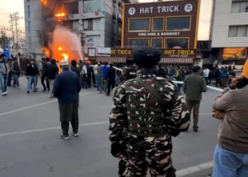 Fire breaks out at J&K Bank branch in Srinagar’s Rajbagh