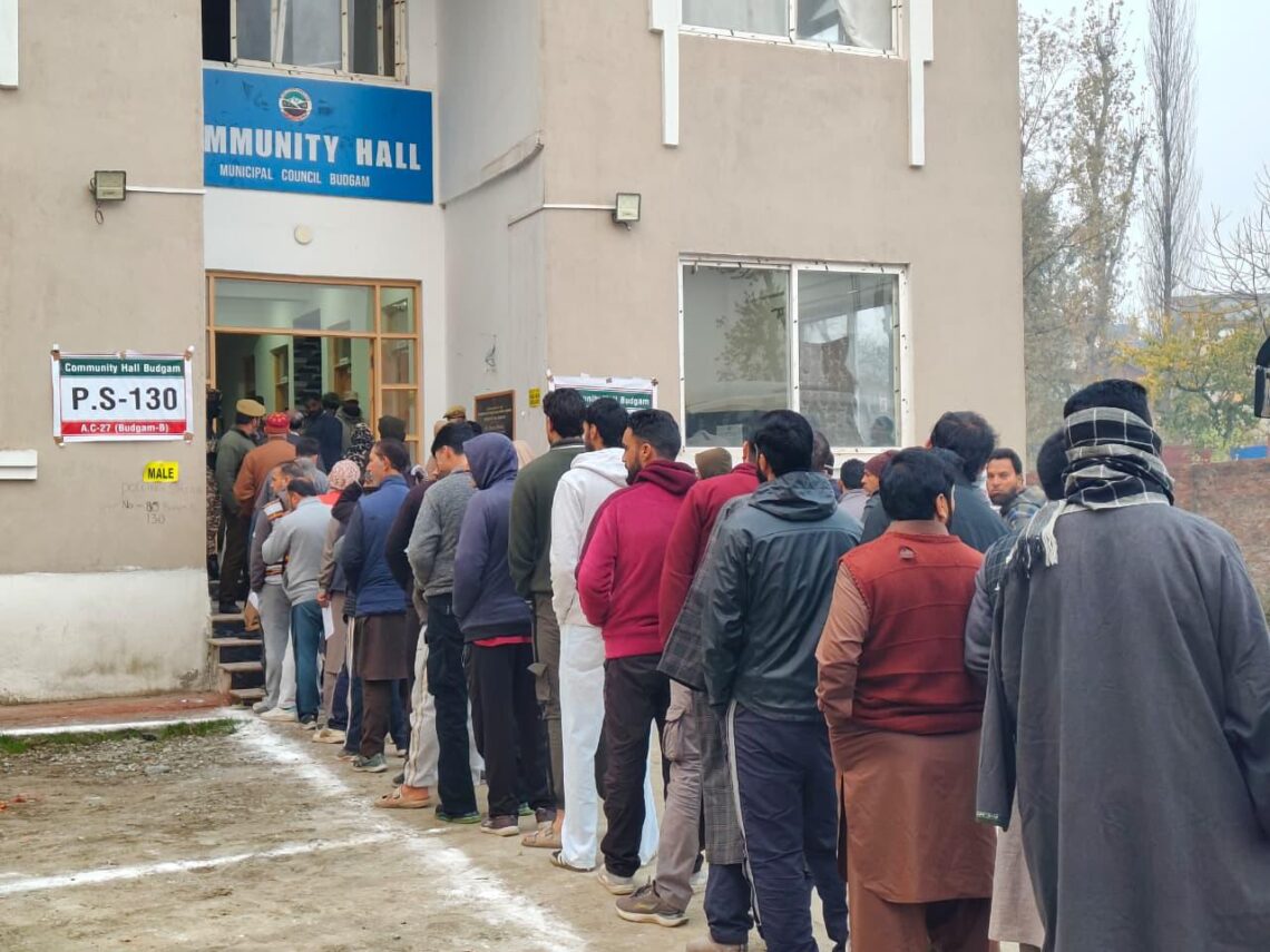Amid sub-zero temperature, voting begins for Budgam bypoll