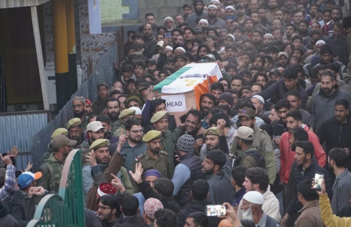 Farooq Abdullah Condemns Nowgam Blast, Calls for Thorough Probe