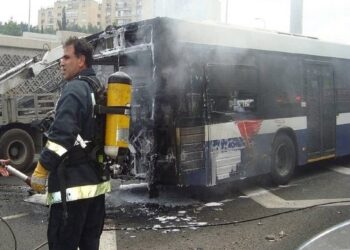 42 Umrah Pilgrims From India Feared Dead in Saudi Arabia Bus–Tanker Collision