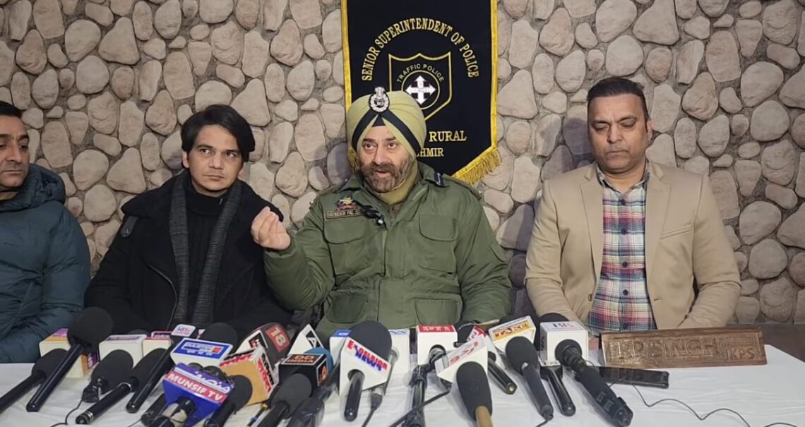 Kashmir rural areas recorded 15% decline in accidents, 22% drop in fatalities in 2025: SSP Traffic