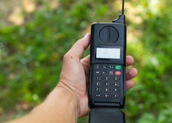 US National, Local Detained at Srinagar Airport with Satellite Phone