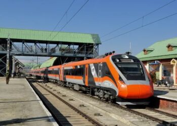 Nadigam railway crossing in Budgam to remain closed for 4 days
