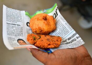 FSSAI warns food vendors against using newspapers for packaging