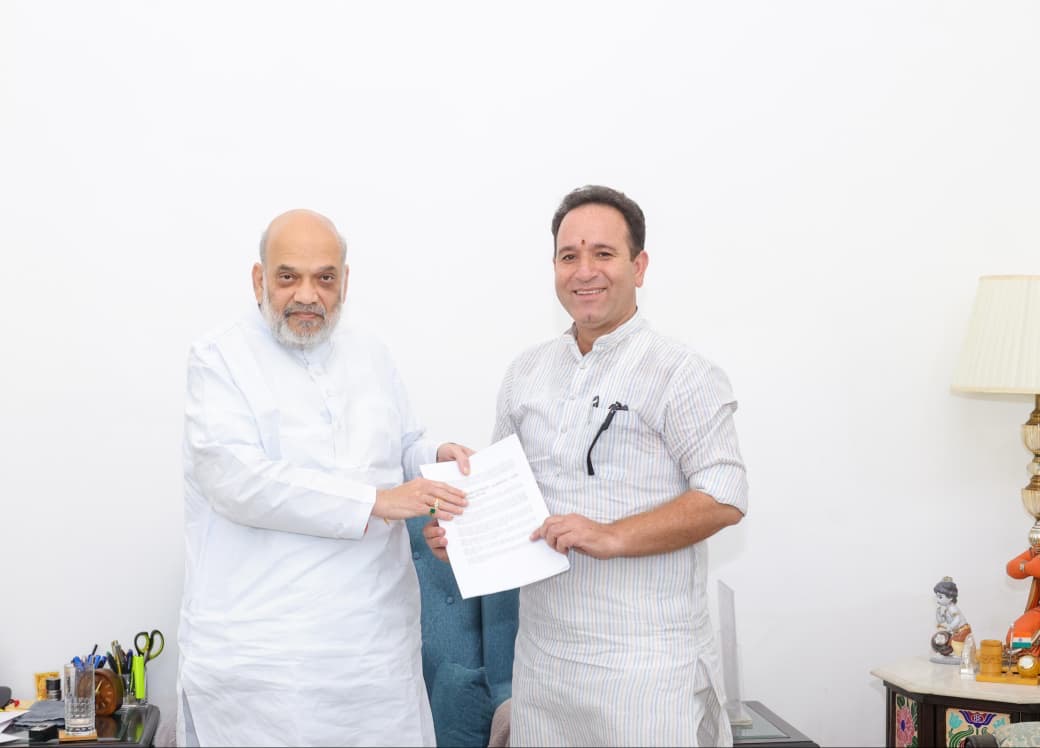 Sunil Sharma meets Amit Shah, discusses security, development in J&K