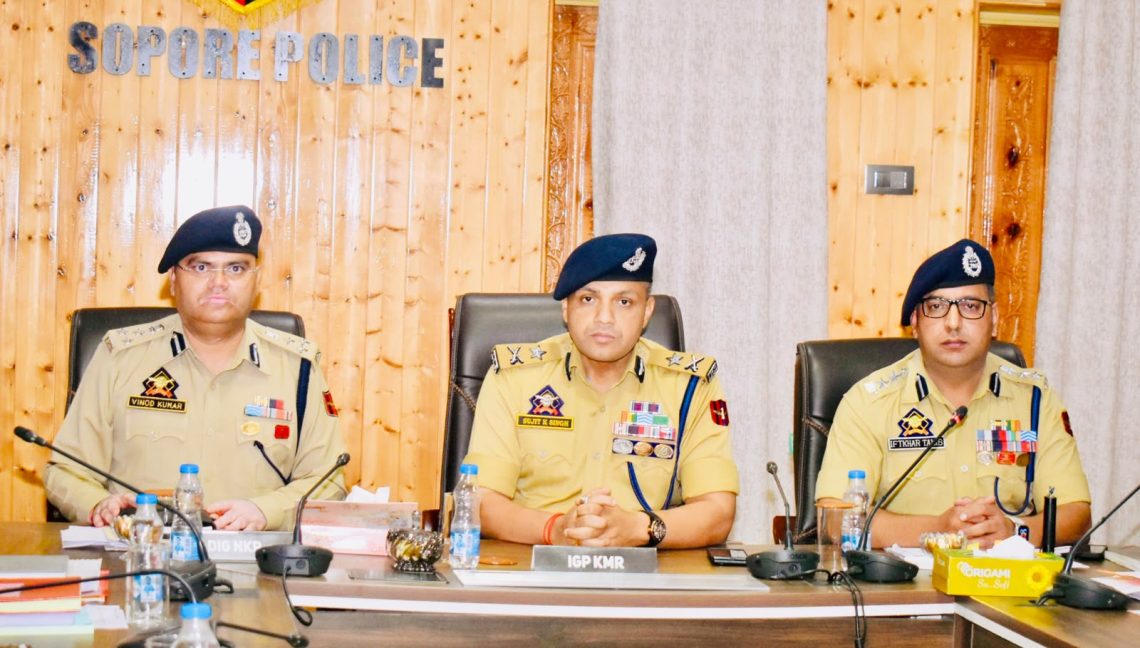 IGP Kashmir directs intensified crackdown on terror networks in Sopore