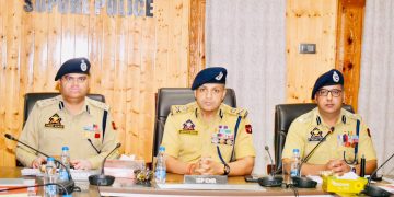 IGP Kashmir directs intensified crackdown on terror networks in Sopore